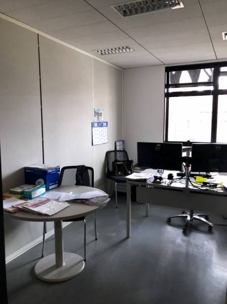 Déconstruction sélective de bureaux à Marseille (13)