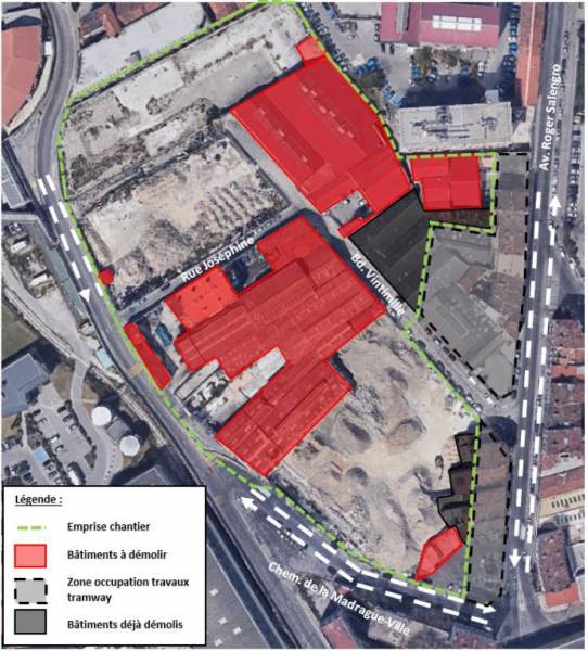Démolition de hangars et habitations secteur Euroméditerranéee à Marseille (13)