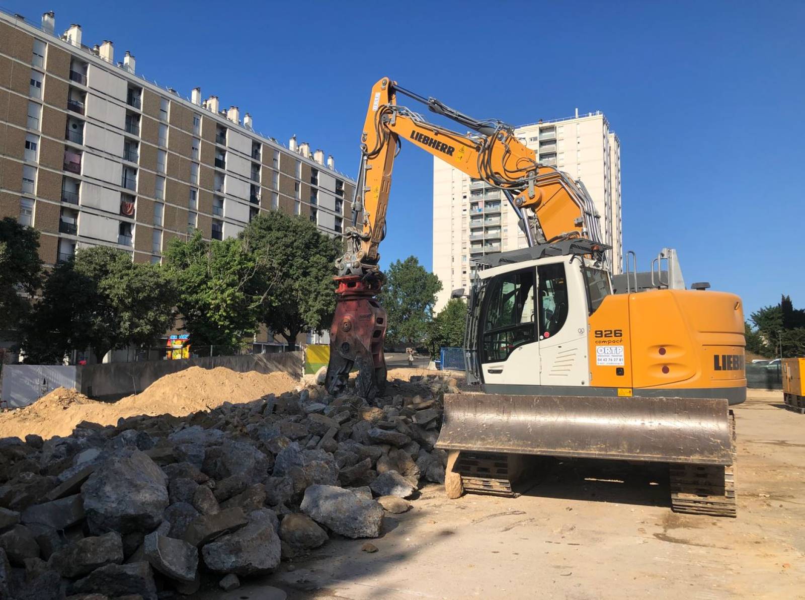 Broyage de béton de démolition à Marseille (13013)