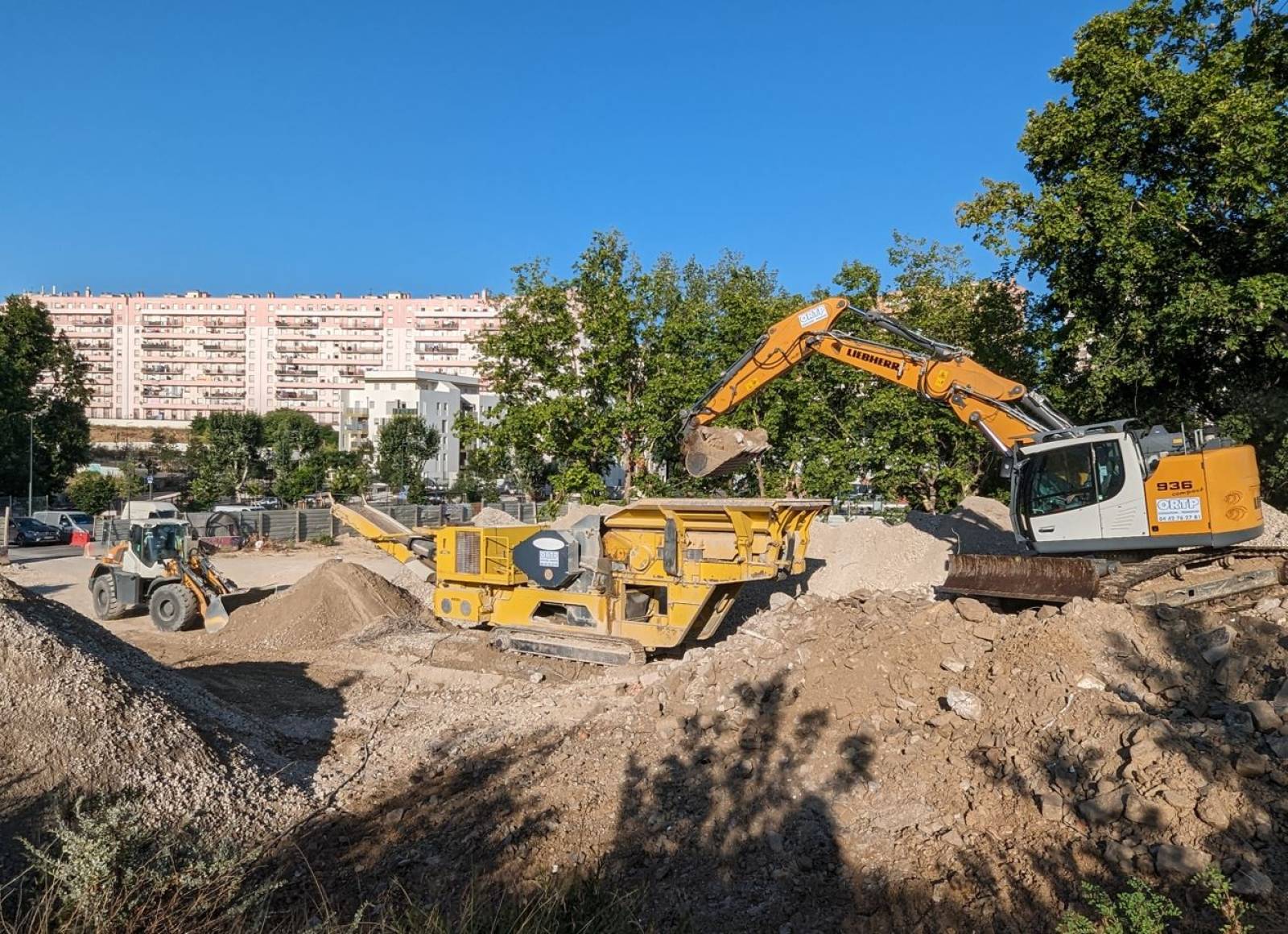 Poste de concassage mobile sur le département des Bouches du Rhône 