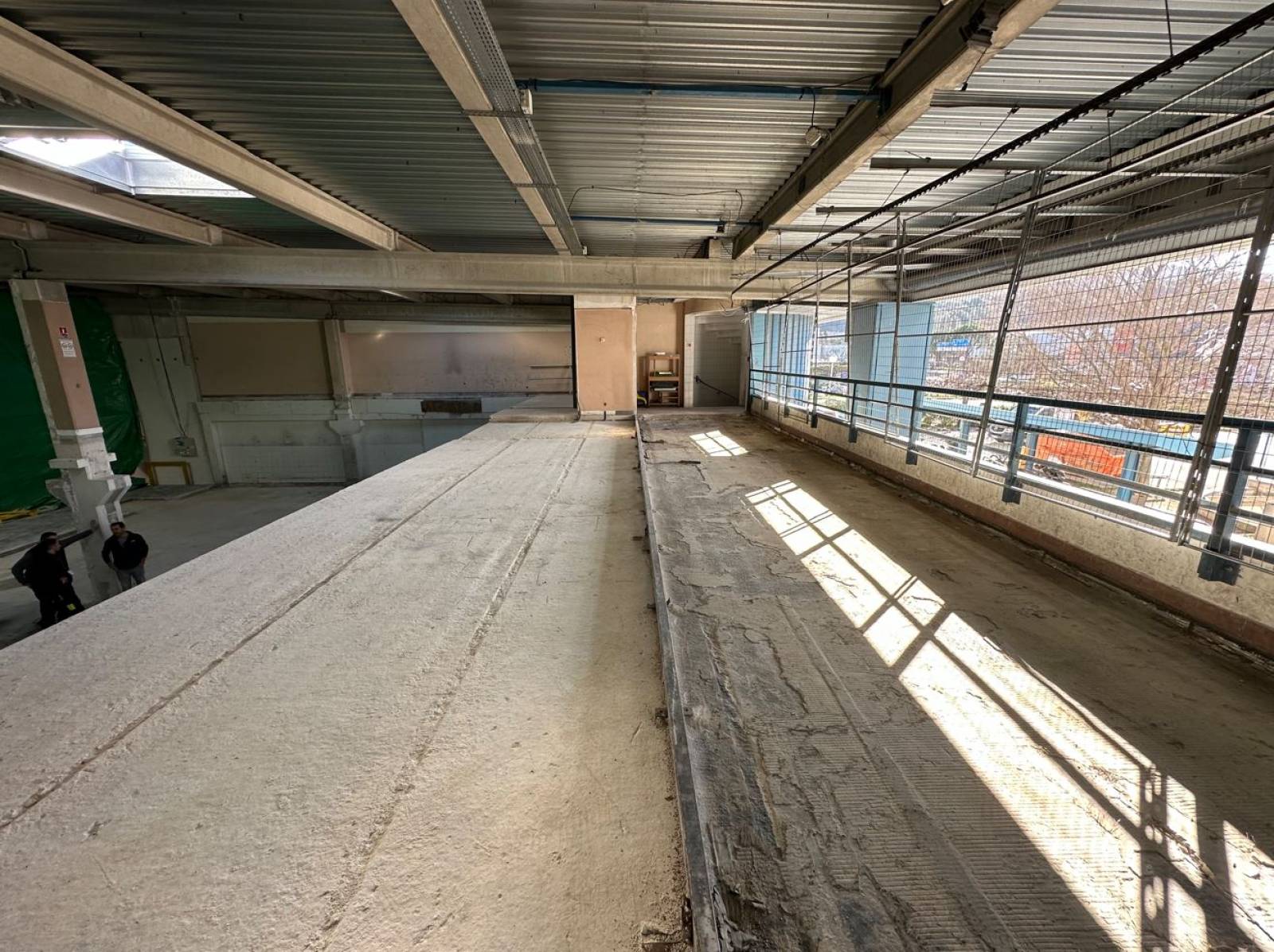 Démolition partielle de dalle béton à Aubagne (13)