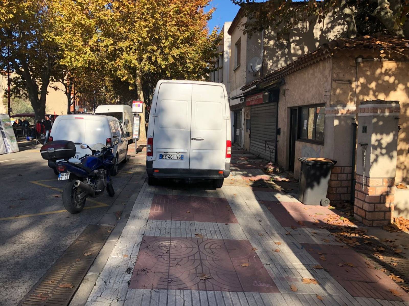 Bâtiment à démolir hypercentre de Marignane