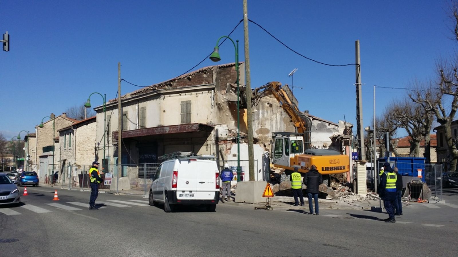 Démolition mécanique