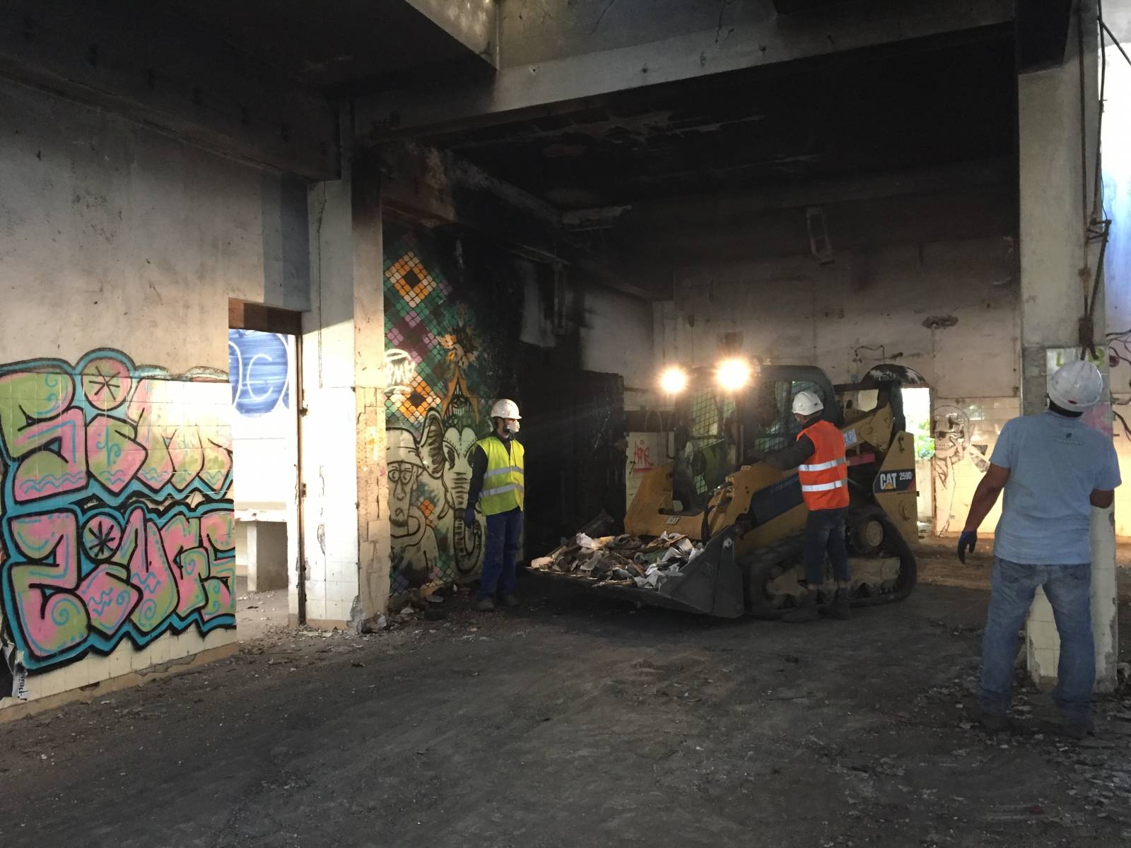 Désencombrement bâtiment industriel Bouches du Rhone