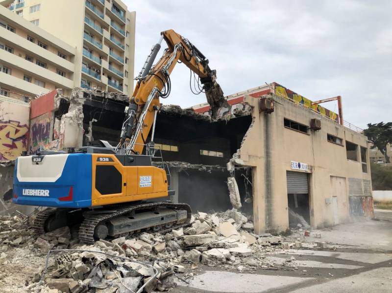 Démolition à la pince à béton à marseille