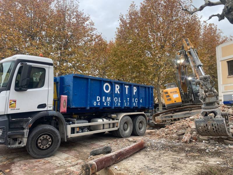 Evacuation de déblais de démolition centre ancien de Marignane (13700)