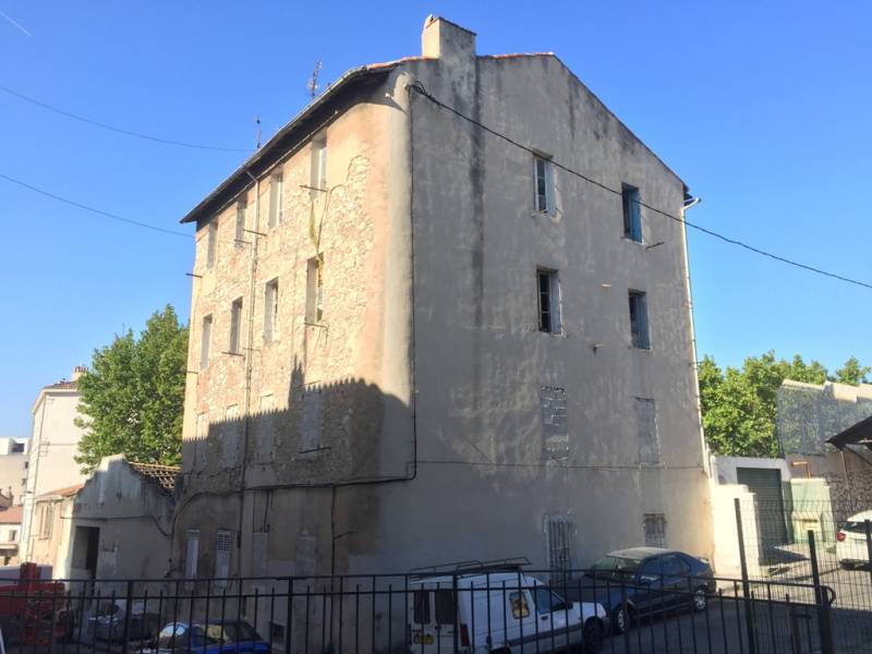 Démolition immeuble grande hauteur à Marseille 13